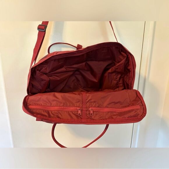 Fjallraven Kanken Weekender Ox Blood Red - Picture 8 of 10